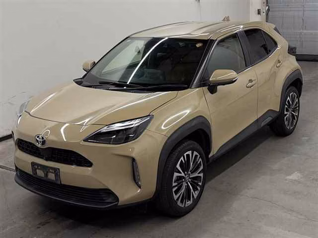 TOYOTA YARIS CROSS