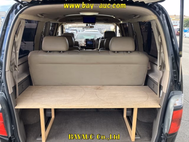 TOYOTA GRANVIA