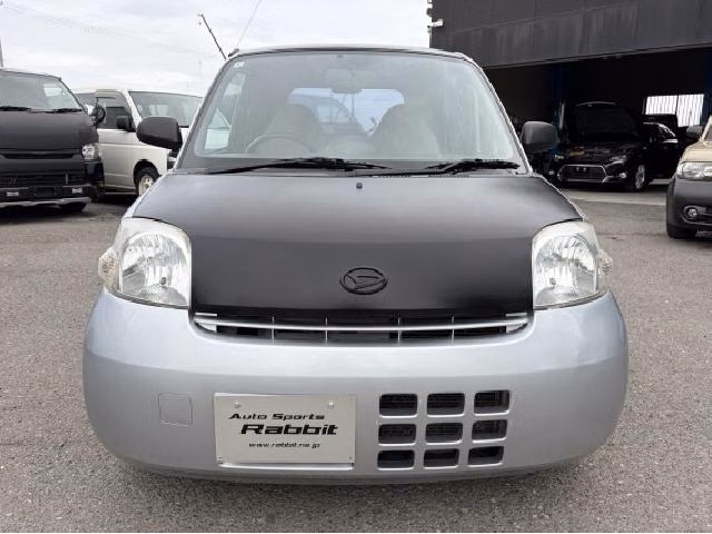DAIHATSU ESSE