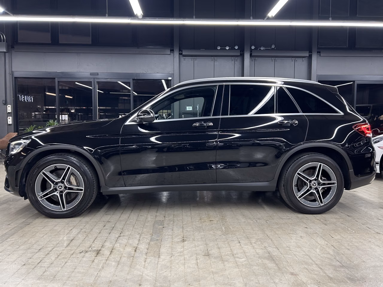 MERCEDES-BENZ GLC-CLASS