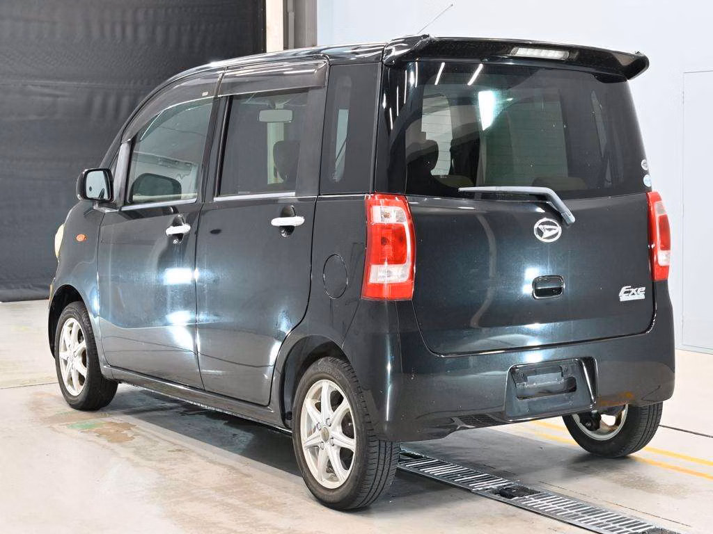 DAIHATSU TANTO EXE