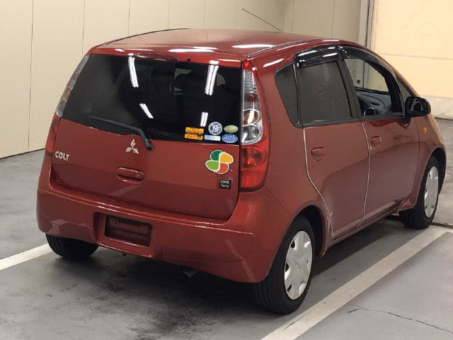 MITSUBISHI COLT