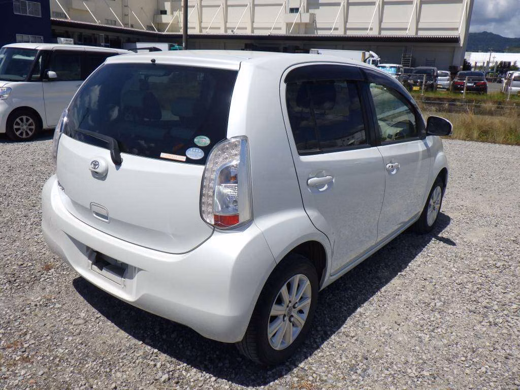 TOYOTA PASSO