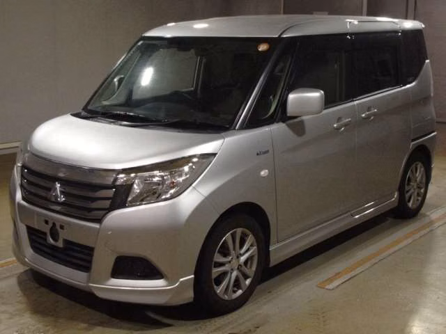 MITSUBISHI DELICA D:2