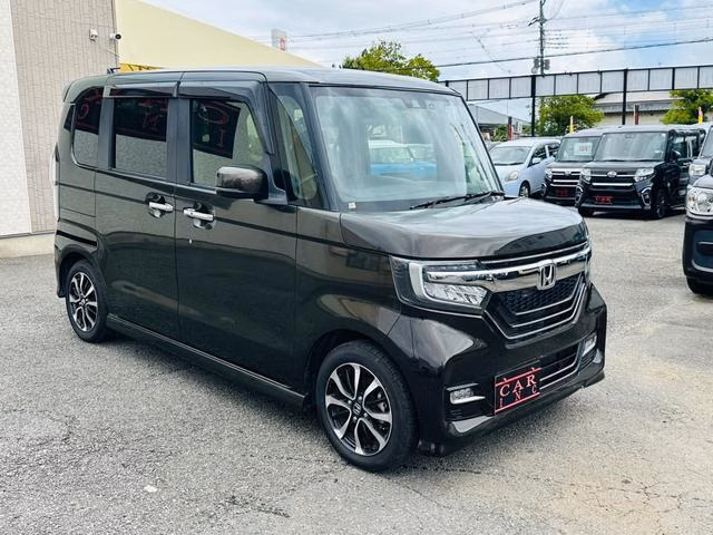 HONDA N-BOX