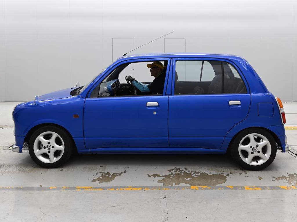DAIHATSU MIRA GINO