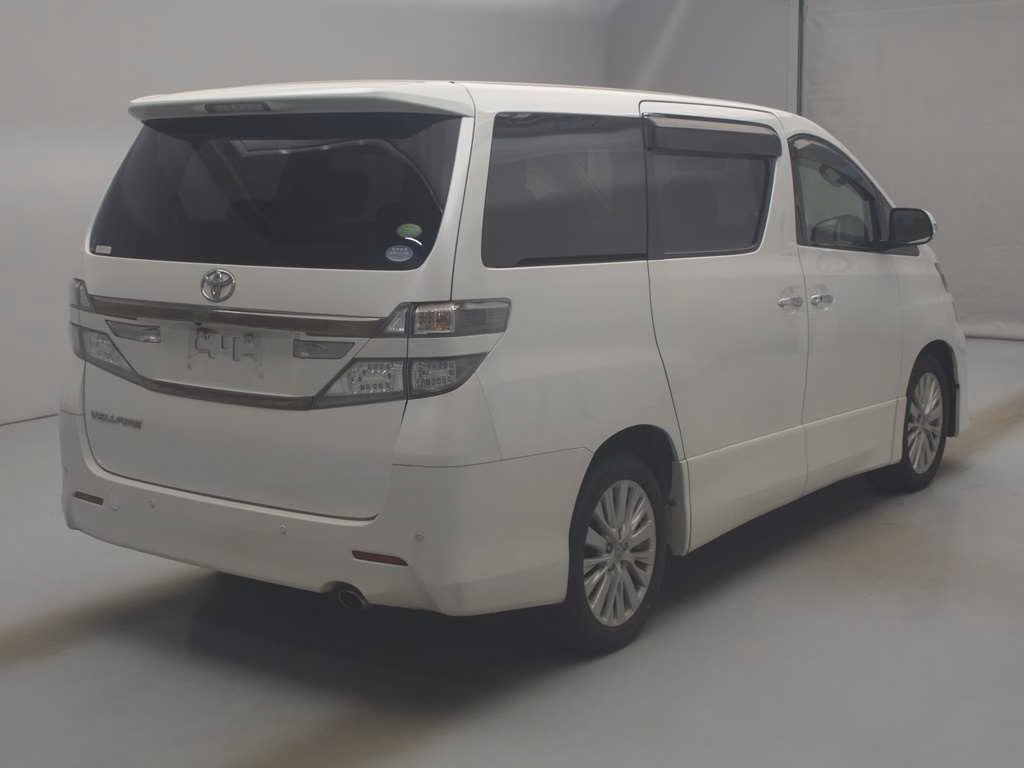 TOYOTA VELLFIRE