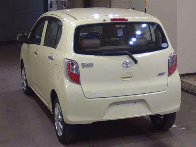 TOYOTA PIXIS EPOCH