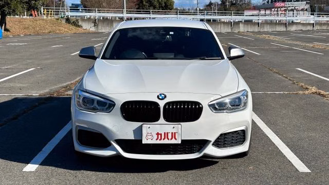 BMW 1-SERIES