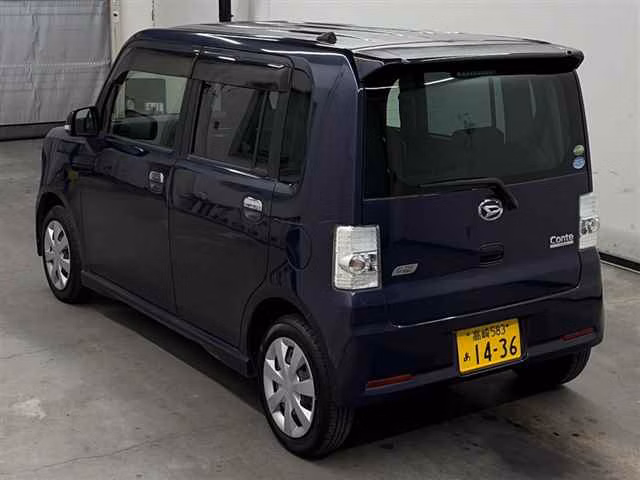 DAIHATSU MOVE CONTE