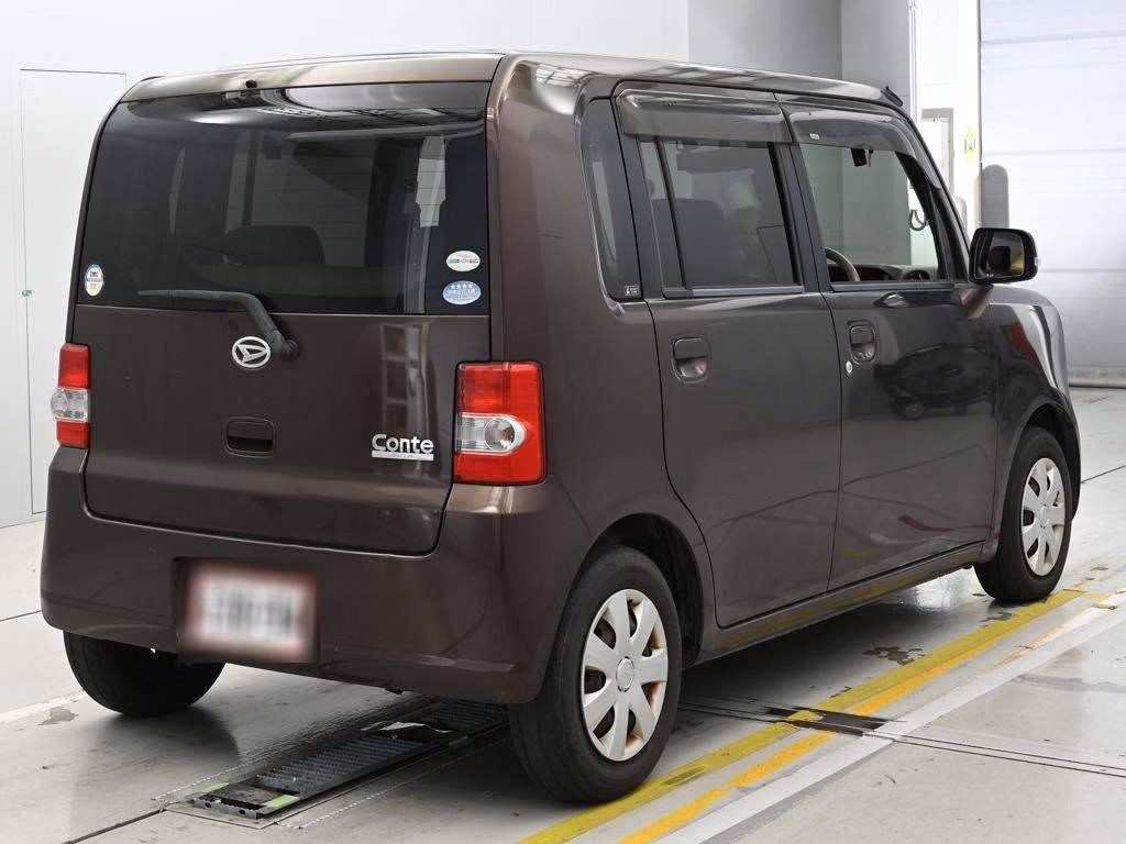 DAIHATSU MOVE CONTE