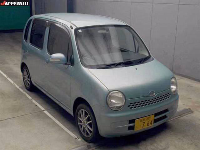 DAIHATSU MOVE LATTE