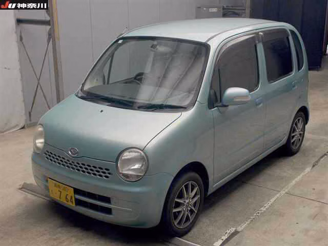 DAIHATSU MOVE LATTE