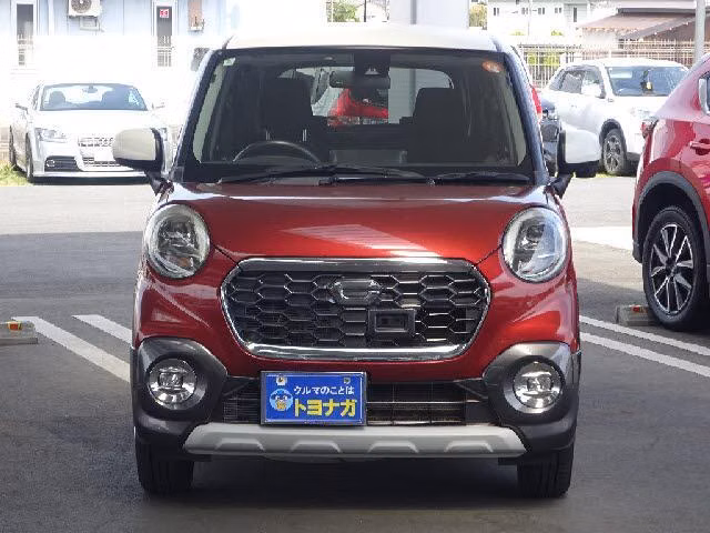 DAIHATSU CAST