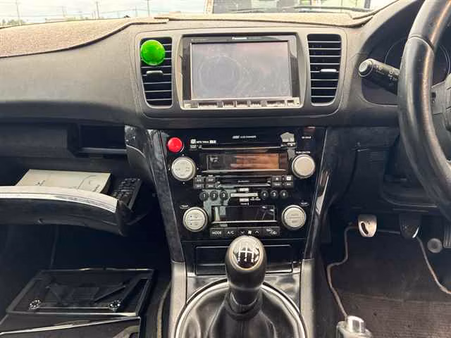 SUBARU LEGACY