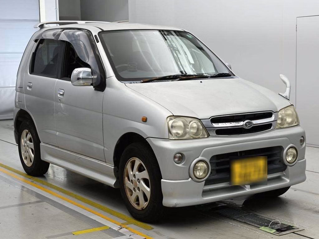DAIHATSU TERIOS KID