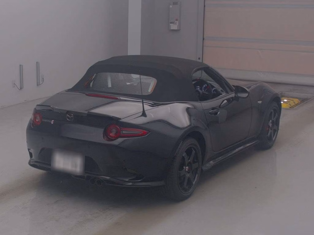 MAZDA ROADSTER