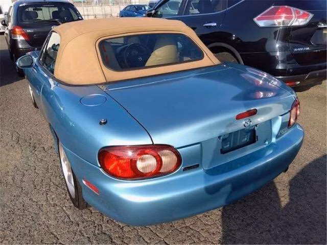 MAZDA ROADSTER