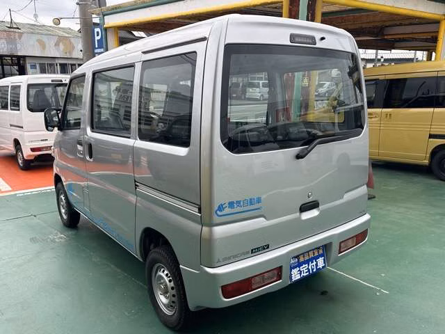 MITSUBISHI MINICAB MIEV