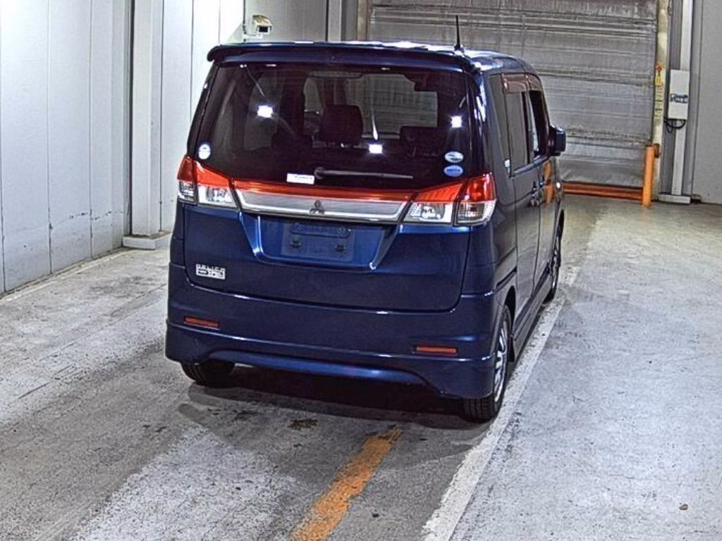 MITSUBISHI DELICA D:2