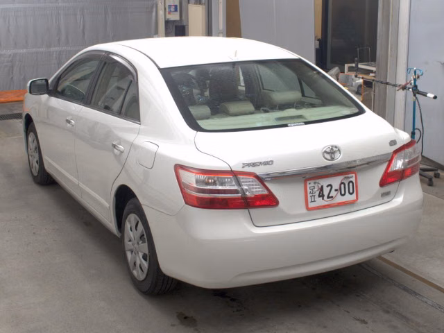 TOYOTA PREMIO