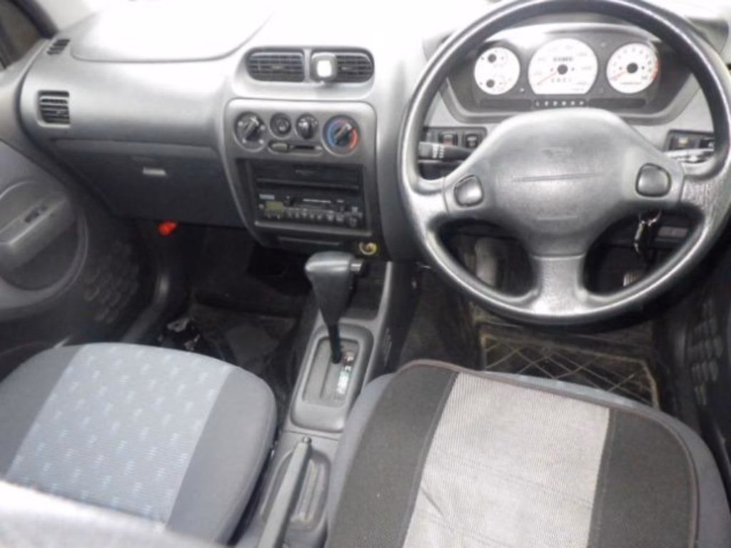 DAIHATSU TERIOS KID