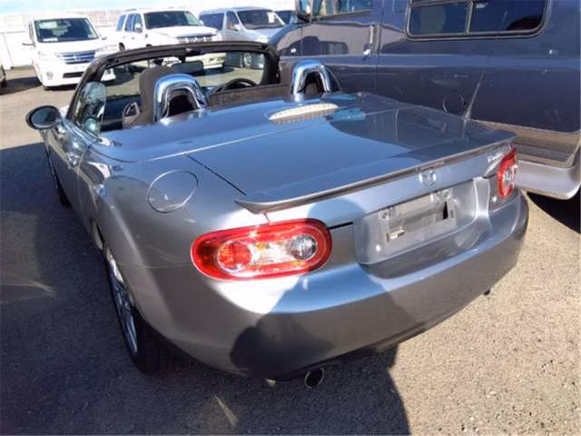 MAZDA ROADSTER