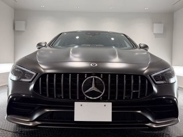 MERCEDES-BENZ AMG GT