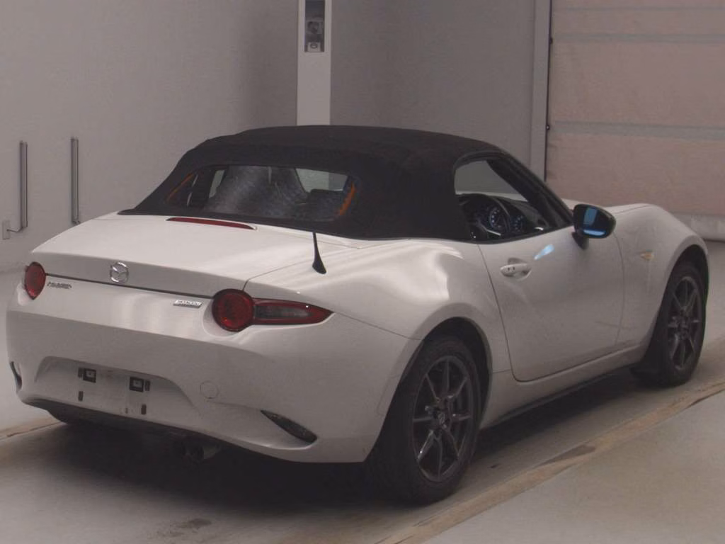 MAZDA MX-5