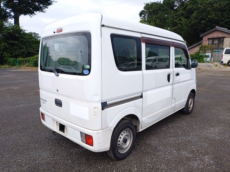 MITSUBISHI MINICAB