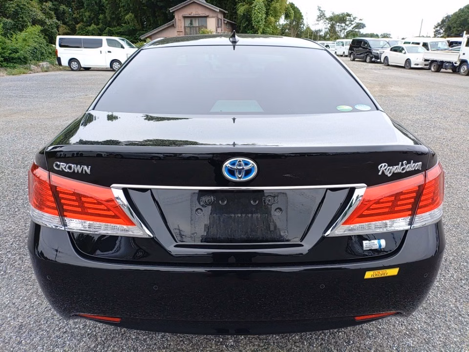 TOYOTA CROWN