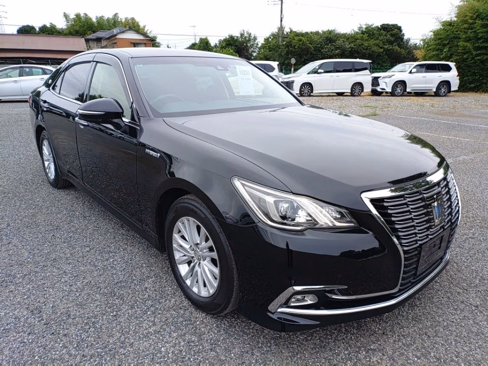 TOYOTA CROWN