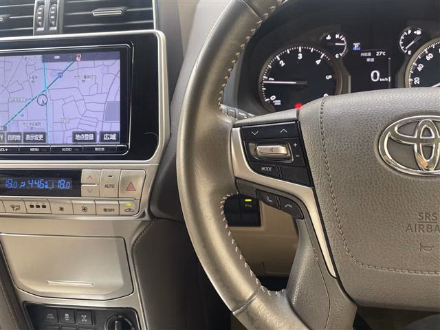 TOYOTA LAND CRUISER PRADO
