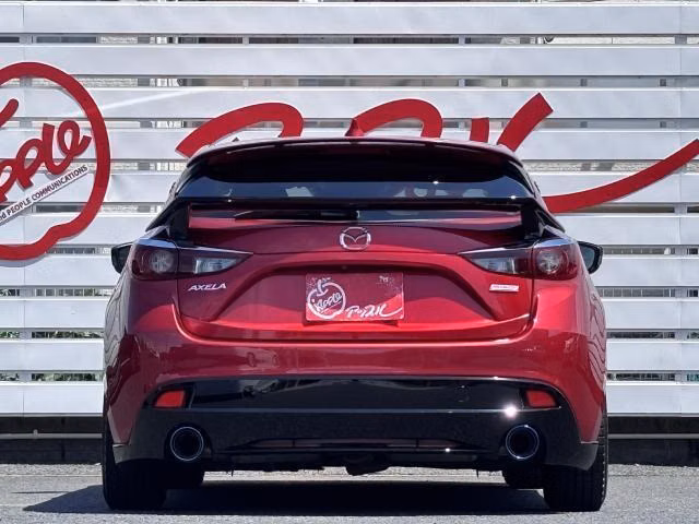 MAZDA AXELA