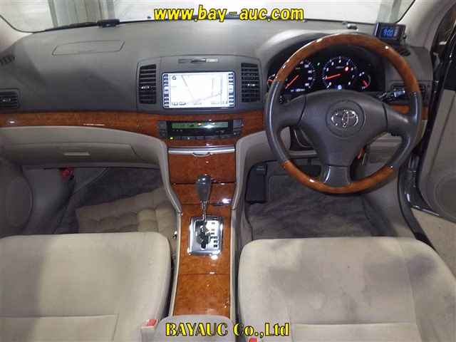TOYOTA PREMIO