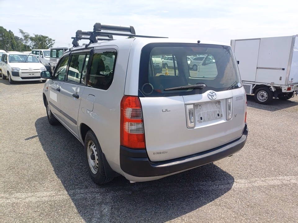 TOYOTA PROBOX