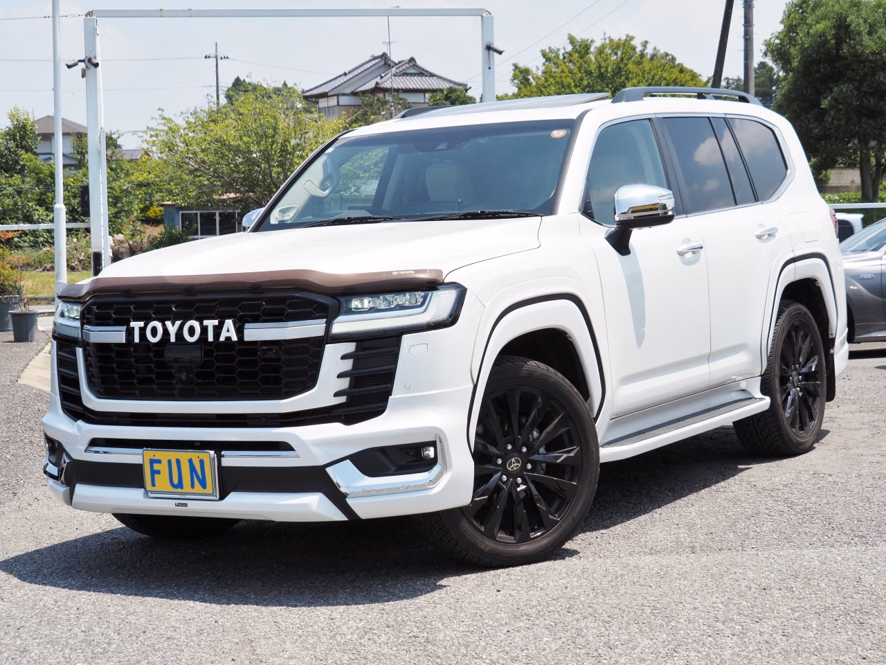 TOYOTA LAND CRUISER
