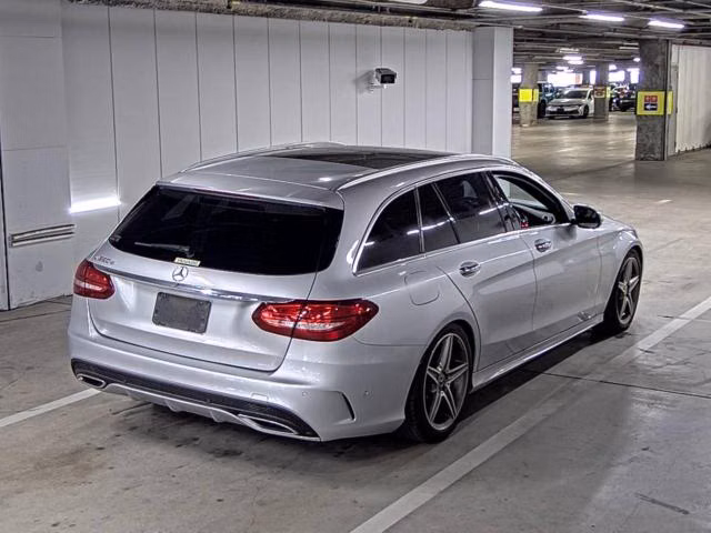 MERCEDES-BENZ C-CLASS