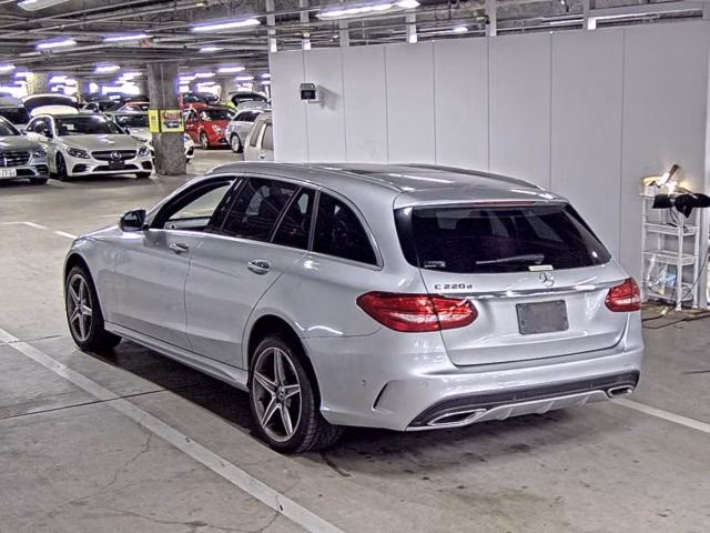 MERCEDES-BENZ C-CLASS