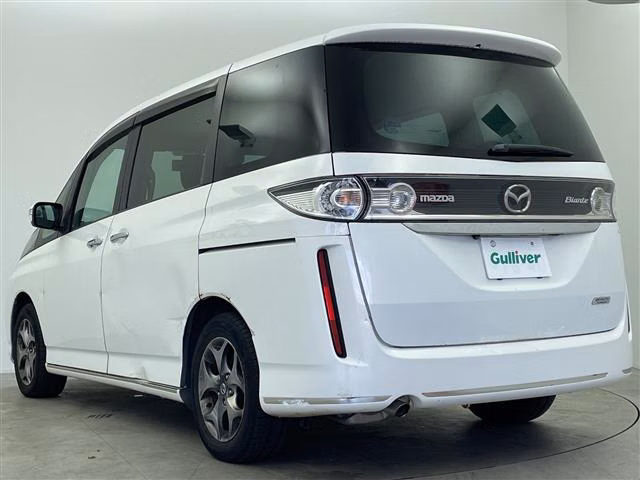 MAZDA BIANTE