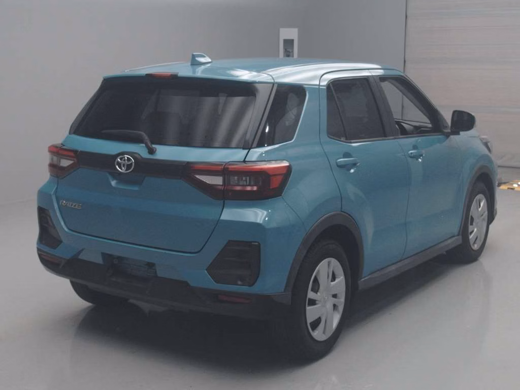 TOYOTA RAIZE