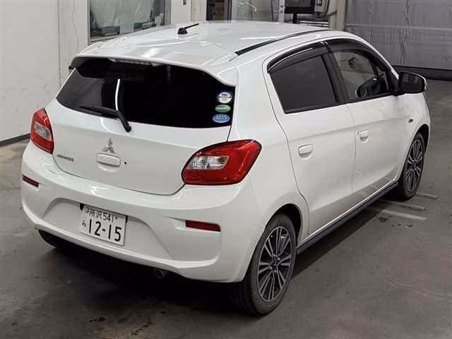MITSUBISHI MIRAGE