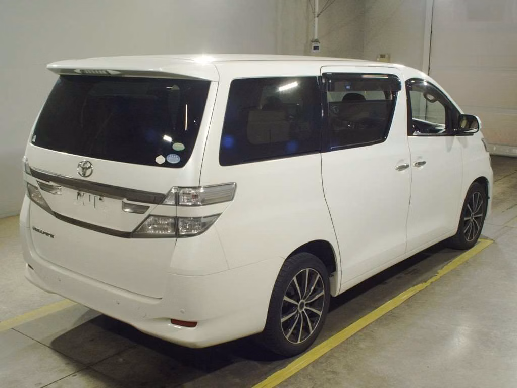TOYOTA VELLFIRE