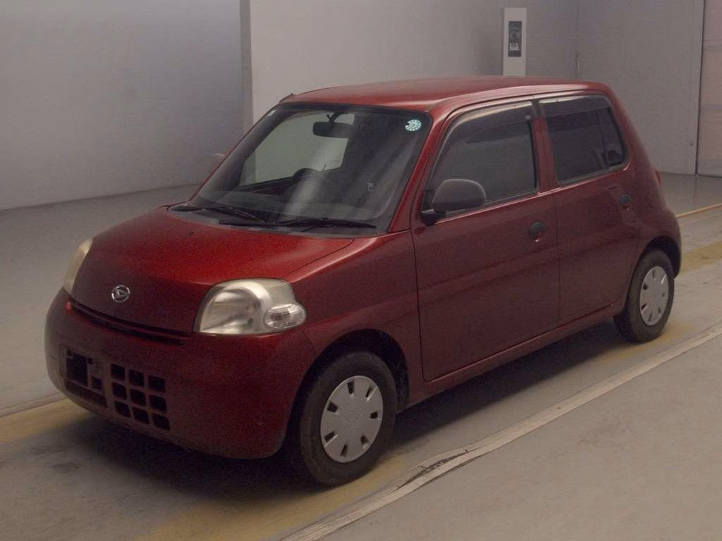 DAIHATSU ESSE