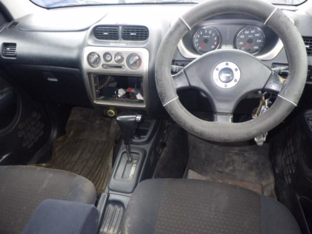 DAIHATSU TERIOS KID