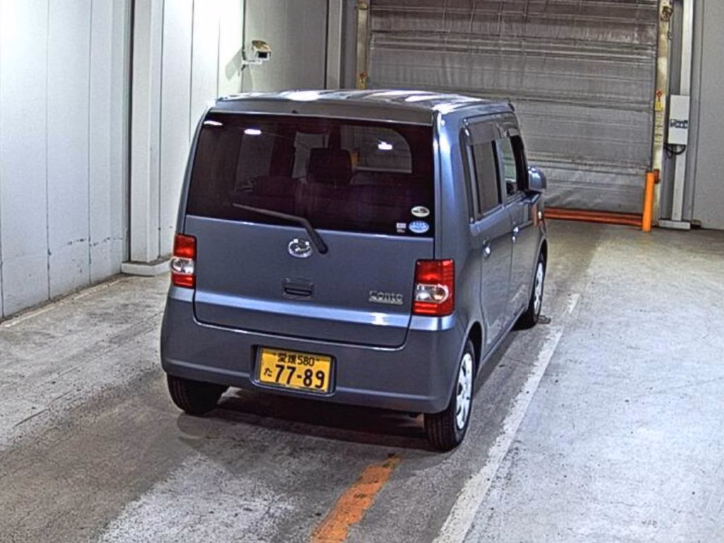 DAIHATSU MOVE CONTE
