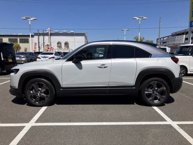 MAZDA MX-30