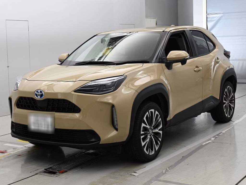TOYOTA YARIS CROSS