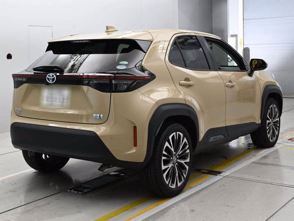 TOYOTA YARIS CROSS