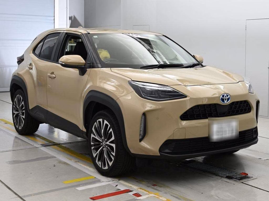 TOYOTA YARIS CROSS